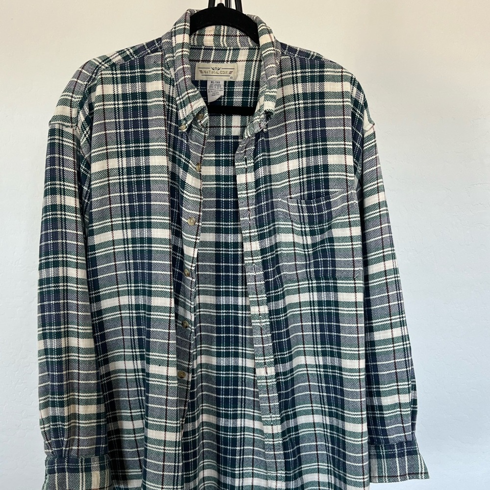 BRANDY MELVILLE PLAID TOP